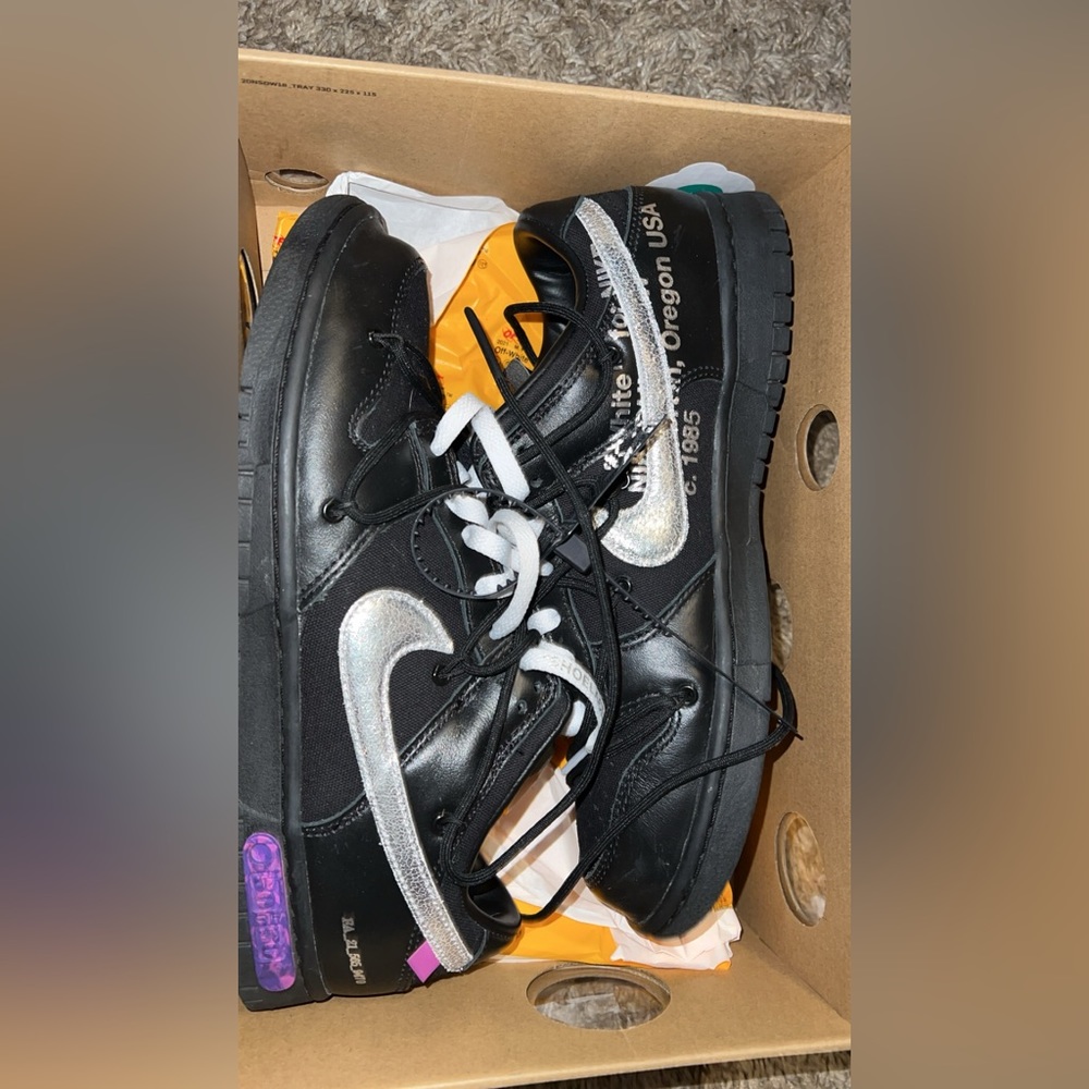 Off white dunks size 11